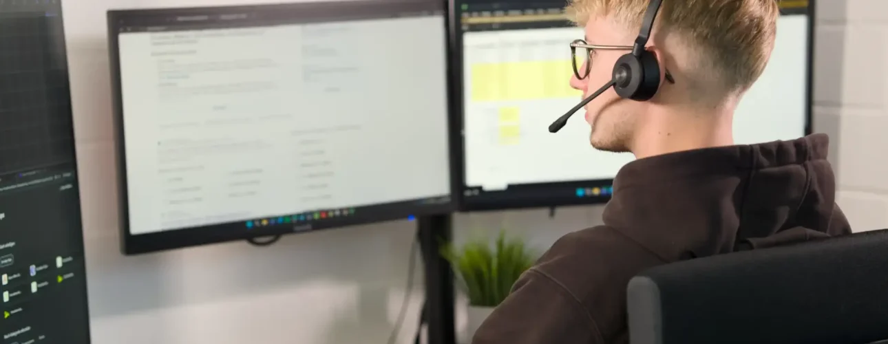 Büroarbeitsplatz PCNet
